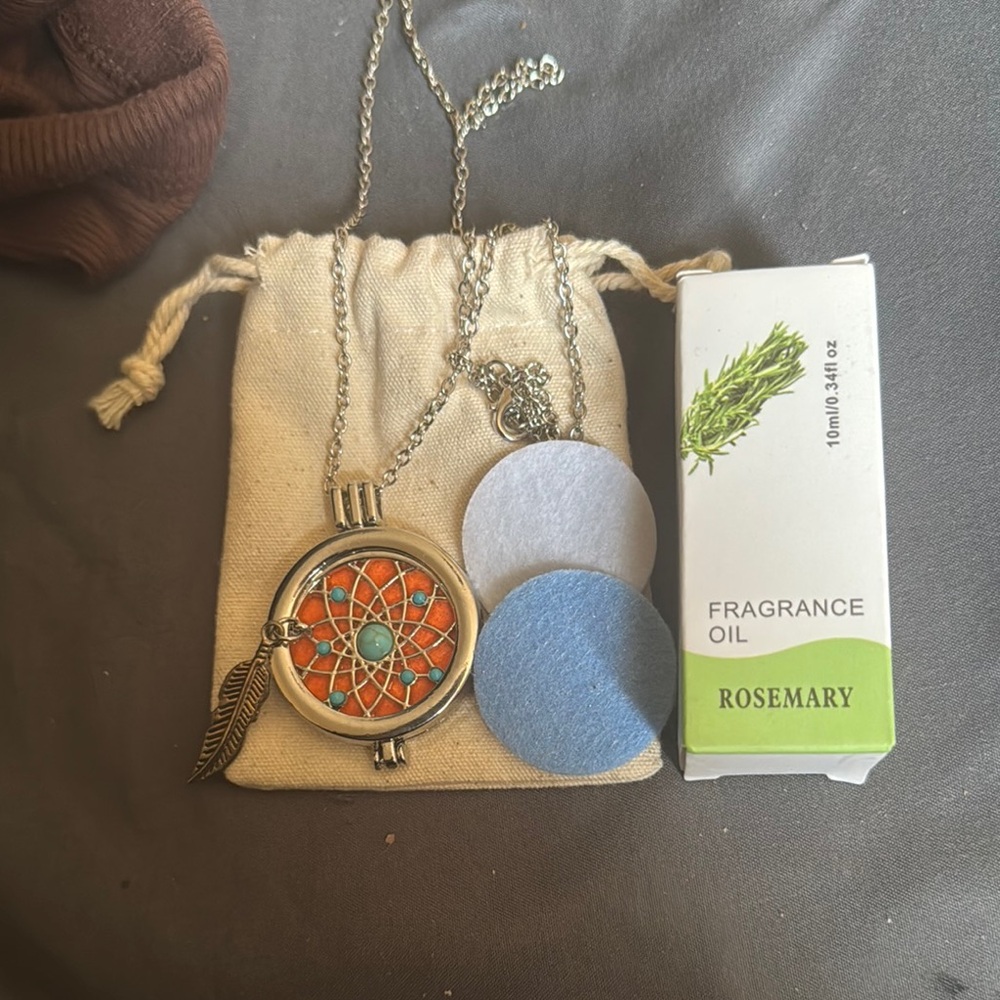 Dreamcatcher Pendant Necklace with Rosemary Fragrance Oil